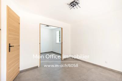 Bureau - 22 m² - 2 pièces