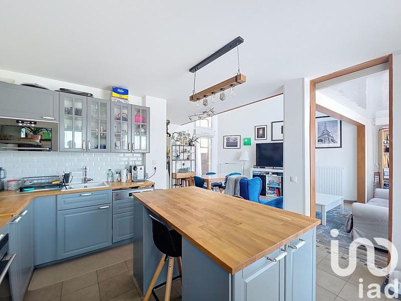 Appartement - 93 m² - 4 pièces