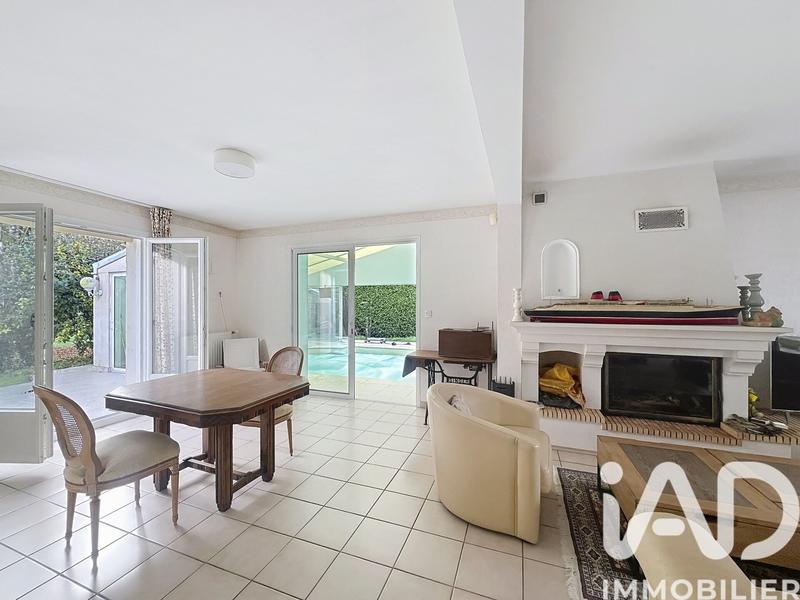 Maison - 165 m² - 6 pièces