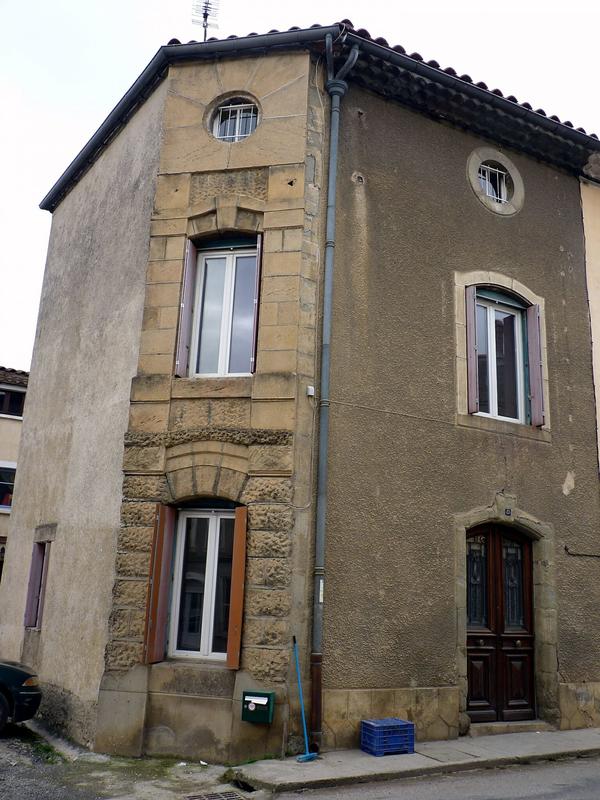 Maison traditionnelle - 3 m² - 4 pièces