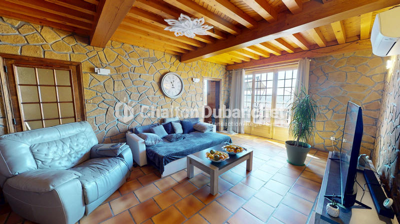 Maison - 266 m² - 10 pièces