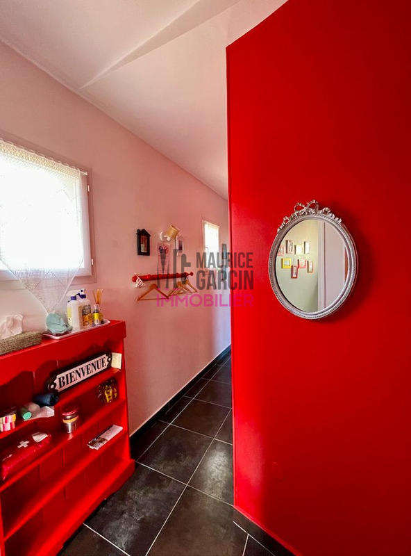 Maison contemporaine - 186 m² - 8 pièces