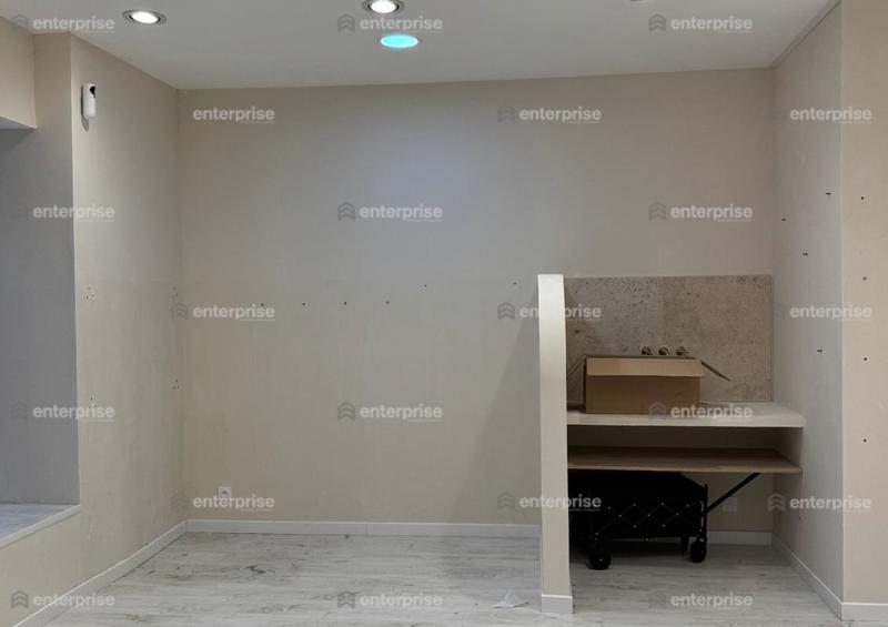 Local commercial - 70 m²