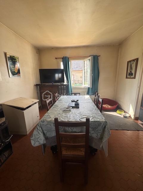 Maison traditionnelle - 95 m² - 6 pièces