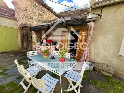 Maison - 105 m² - 4 pièces