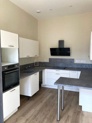 Appartement - 131 m² - 4 pièces