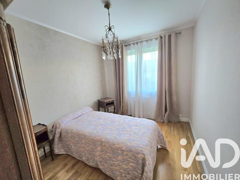 Appartement - 89 m² - 5 pièces
