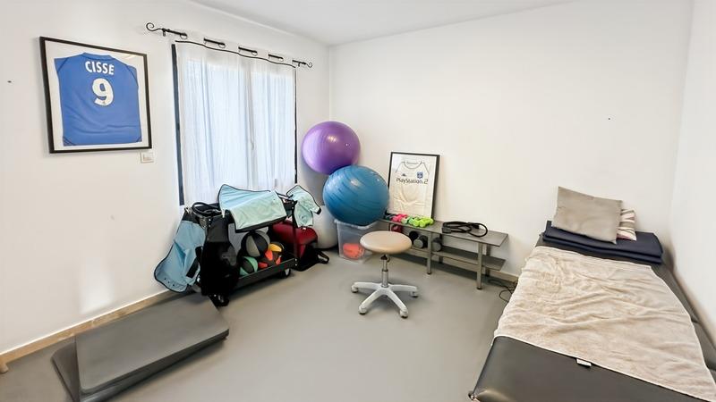 Maison de ville - 187 m² - 8 pièces