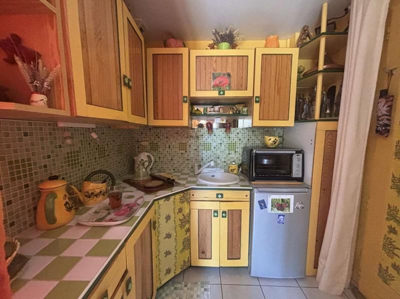 Studio - 24 m² - 1 pièce