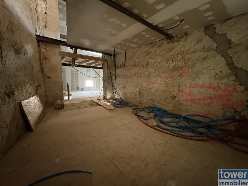 Maison de village - 307 m² - 7 pièces