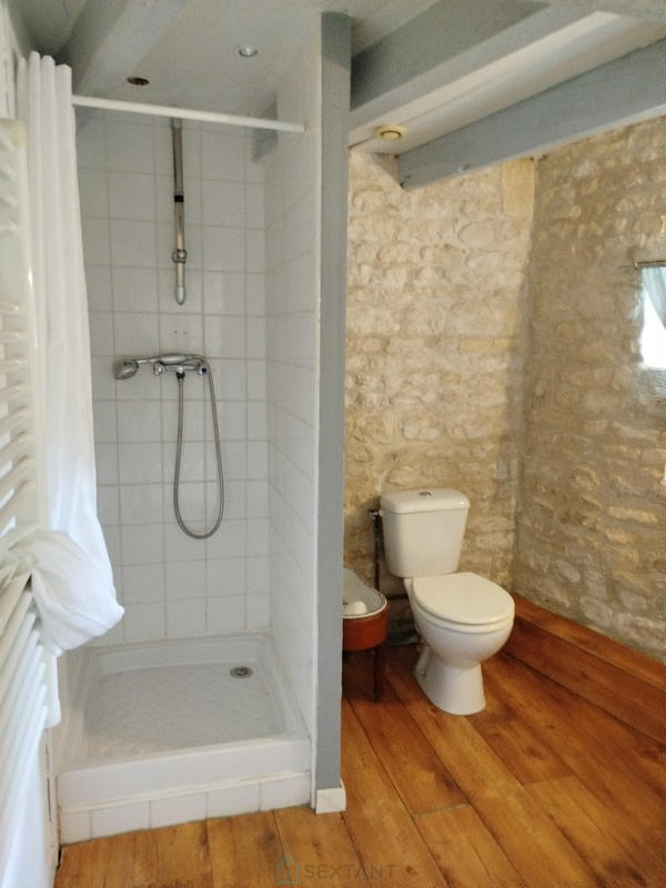 Maison - 284 m² - 10 pièces