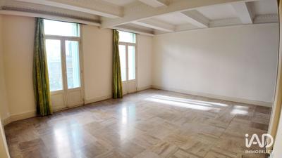 Appartement - 195 m² - 5 pièces