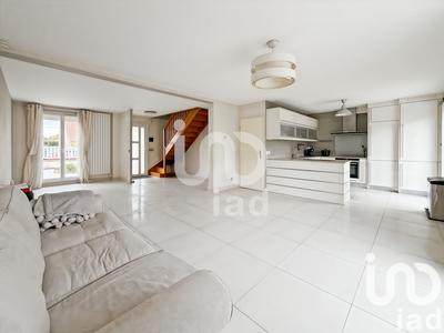 Maison - 115 m² - 6 pièces