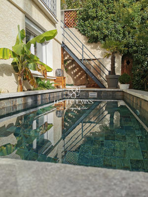 Maison - 175 m² - 6 pièces