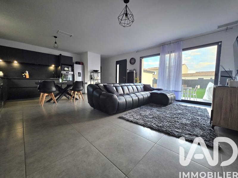 Maison - 92 m² - 5 pièces