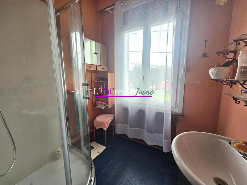 Maison - 197 m² - 8 pièces