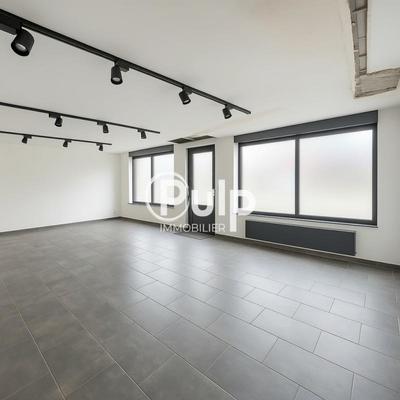 Maison - 195 m² - 6 pièces