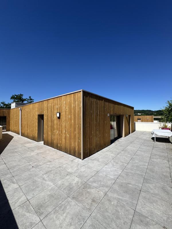 Appartement - 128 m² - 5 pièces