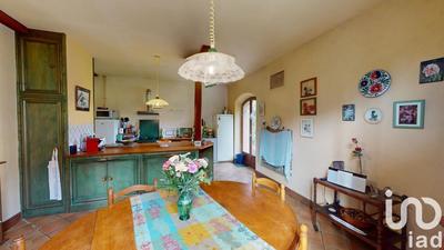 Maison - 162 m² - 8 pièces