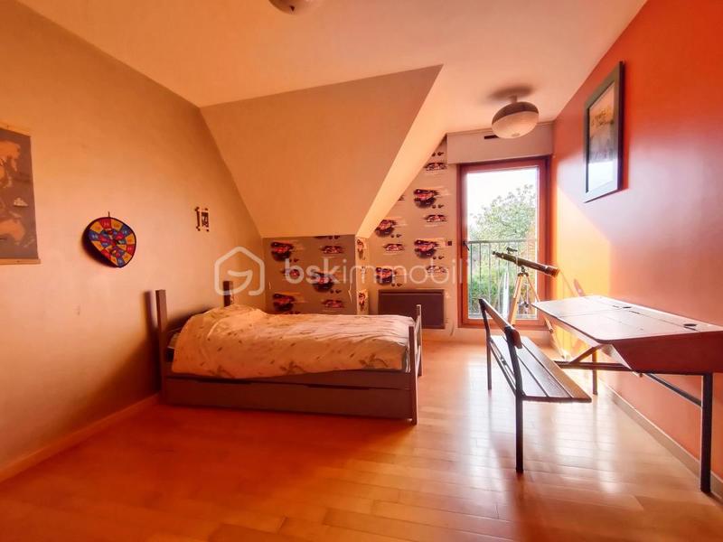 Maison - 320 m² - 7 pièces