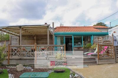 Maison - 142 m² - 10 pièces