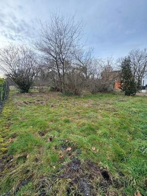 Terrain constructible - 572 m²
