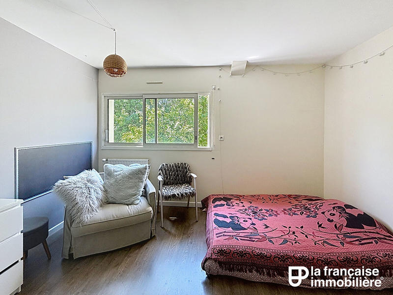 Maison - 142 m² - 5 pièces