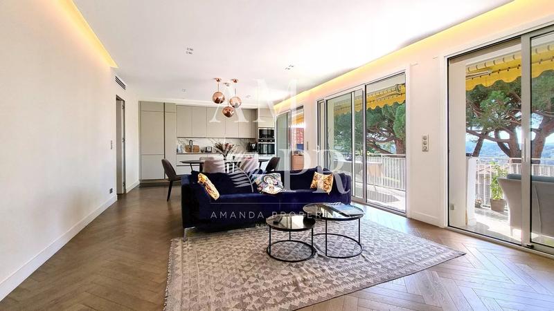 Appartement - 111 m² - 4 pièces