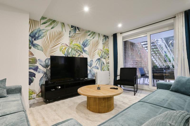 Maison - 171 m² - 11 pièces