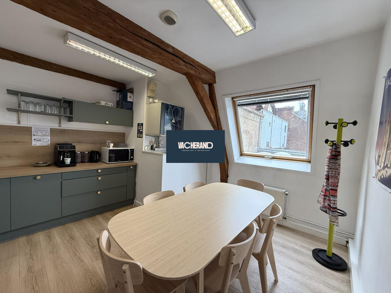 Local commercial - 175 m²