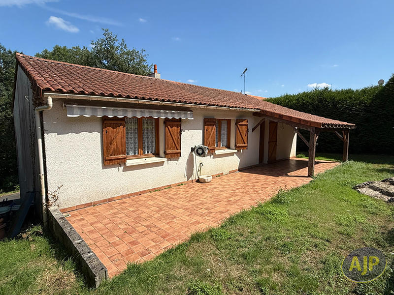 Maison - 87 m² - 5 pièces