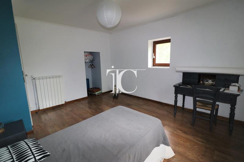 Maison - 135 m² - 7 pièces