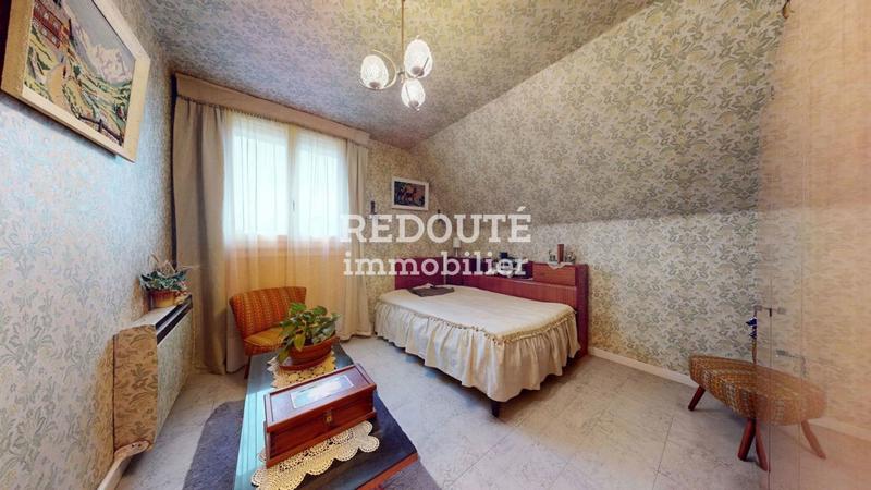 Propriété - 102 m²