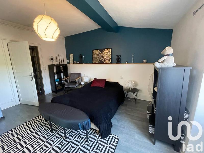 Maison - 180 m² - 6 pièces