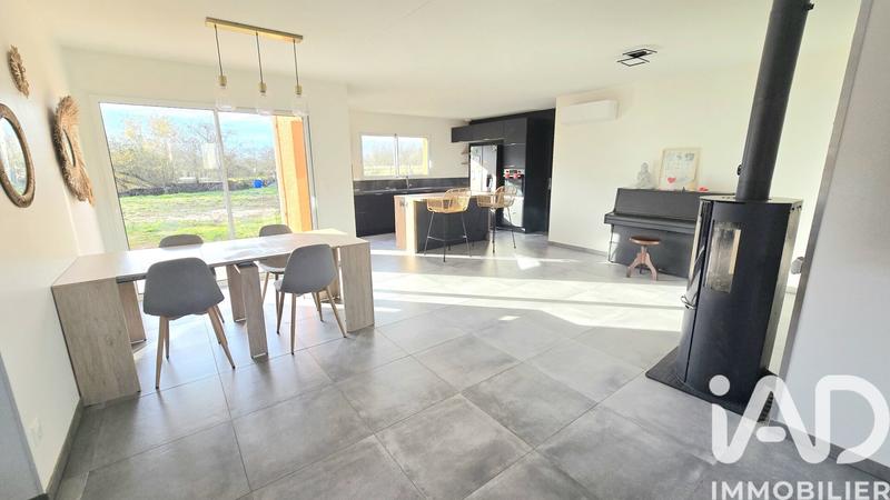 Maison - 105 m² - 4 pièces