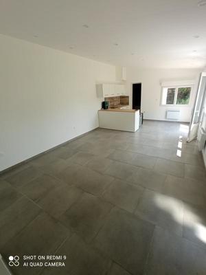 Maison - 60 m² - 3 pièces