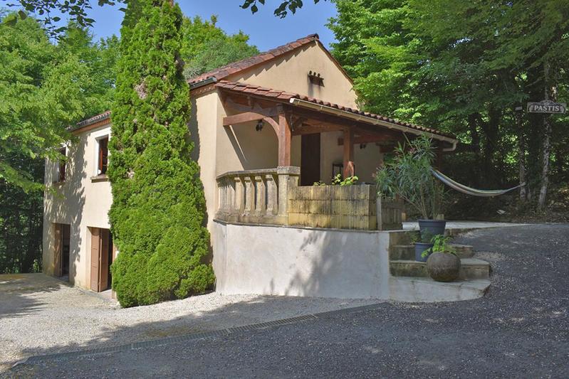 Maison - 213 m² - 10 pièces