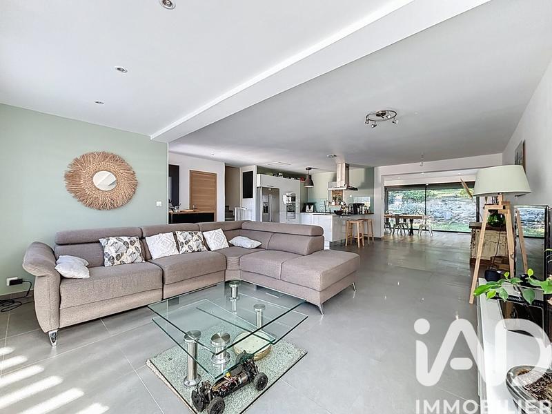 Maison - 146 m² - 5 pièces