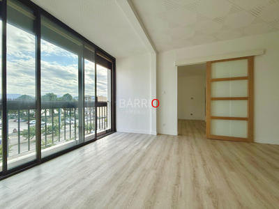 Appartement - 89 m² - 4 pièces