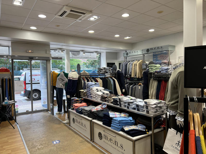 Fonds de commerce - Magasins - 110 m²