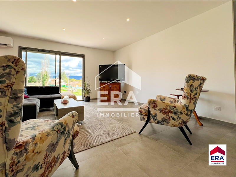 Maison - 105 m² - 4 pièces