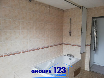 Maison - 114 m² - 6 pièces