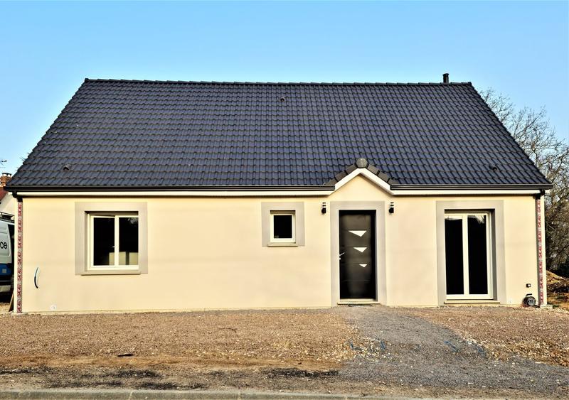 Maison de village - 90 m² - 4 pièces