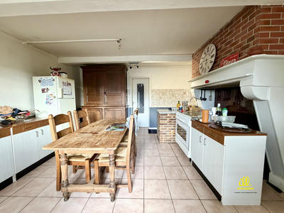 Maison - 85 m² - 4 pièces