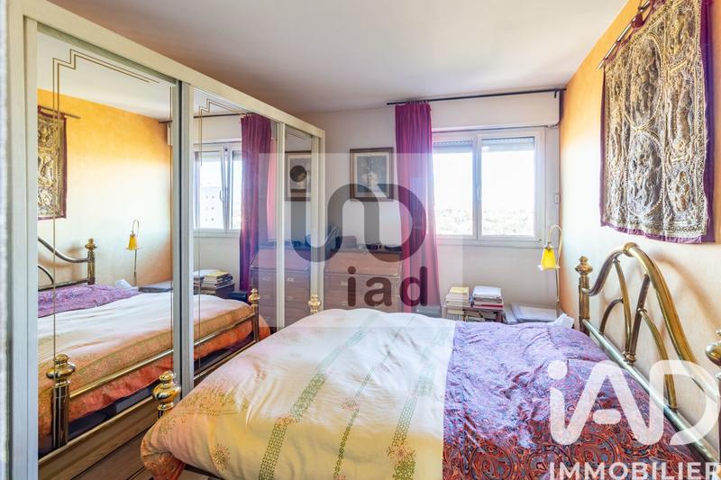 Appartement - 92 m² - 5 pièces