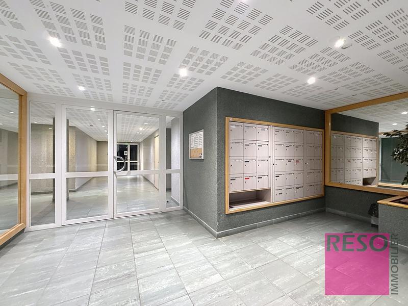 Appartement - 103 m² - 5 pièces