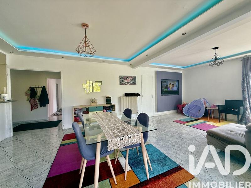 Appartement - 97 m² - 4 pièces