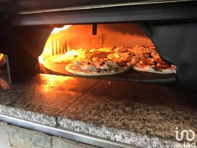 Local commercial - 99 m²