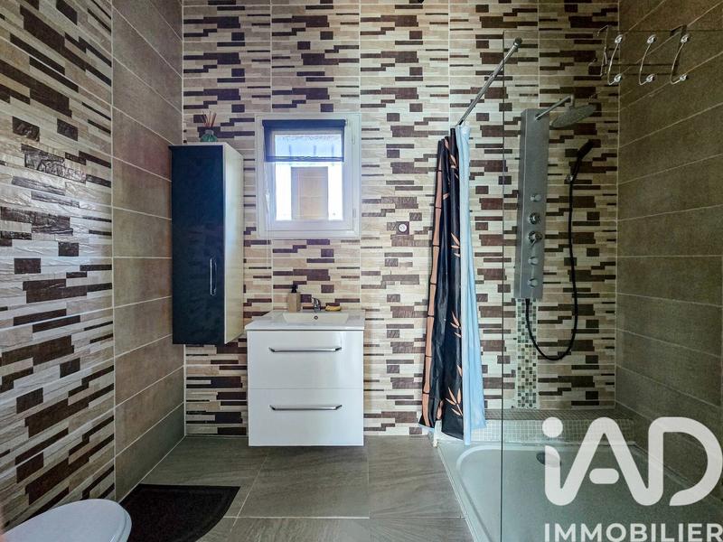 Maison - 140 m² - 5 pièces