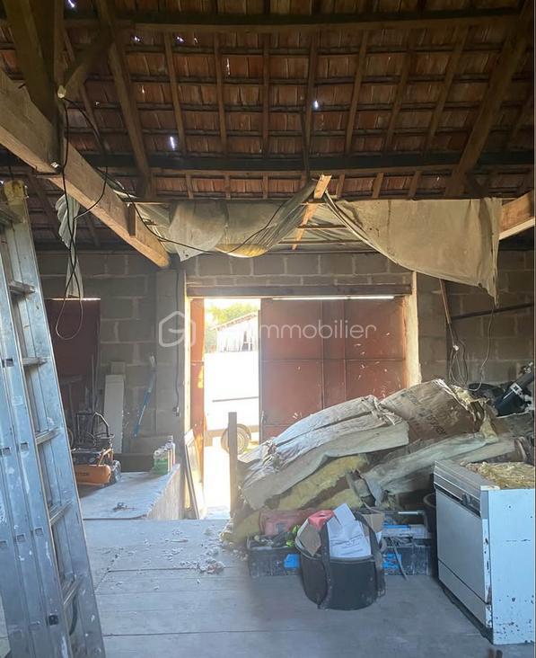 Maison - 100 m² - 1 pièce